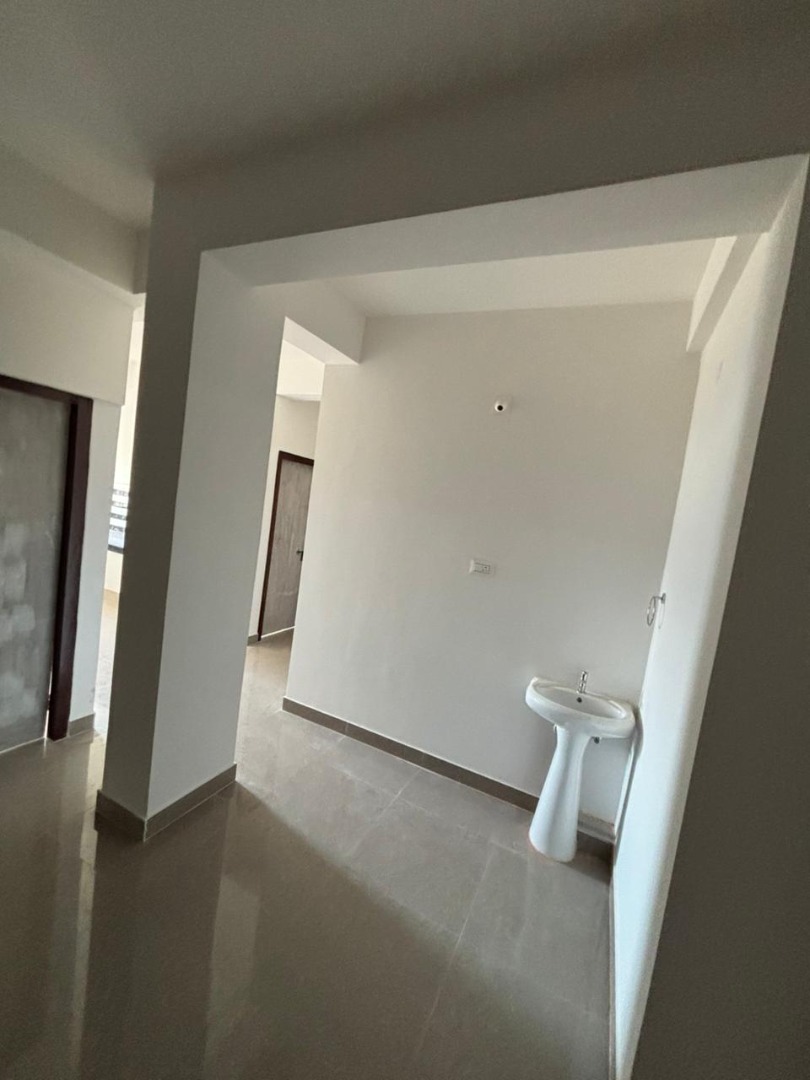 Unfurnished 2bhk in Hatigaon, Guwahati, Assam, India for Rent